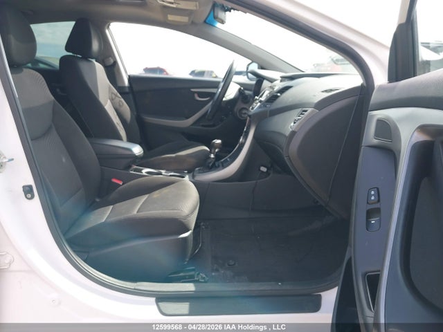 KMHDH4AH8GU539325 Hyundai Elantra Gls