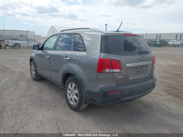 2012 Kia Sorento მანქანა იყიდება აუქციონზე, vin: 5XYKT3A67CG223686, აუქციონის ნომერი: 12604408