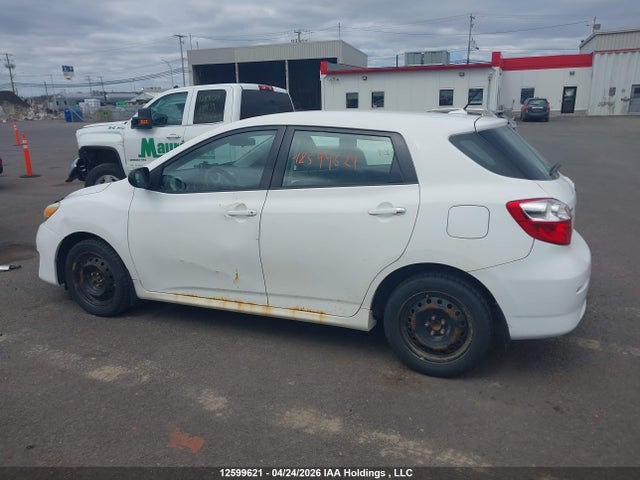 2010 Toyota Matrix მანქანა იყიდება აუქციონზე, vin: 2T1KU4EE5AC439551, აუქციონის ნომერი: 12599621