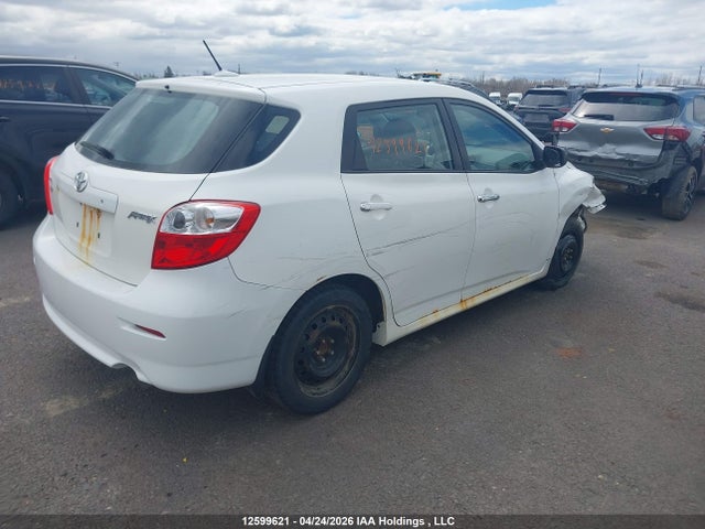 2010 Toyota Matrix მანქანა იყიდება აუქციონზე, vin: 2T1KU4EE5AC439551, აუქციონის ნომერი: 12599621