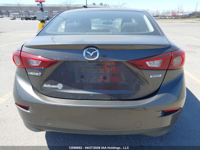 JM1BM1V71E1141752 Mazda MAZDA3