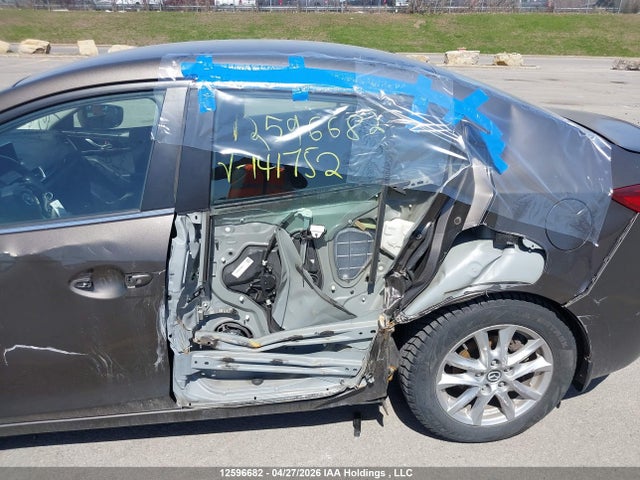 JM1BM1V71E1141752 Mazda MAZDA3