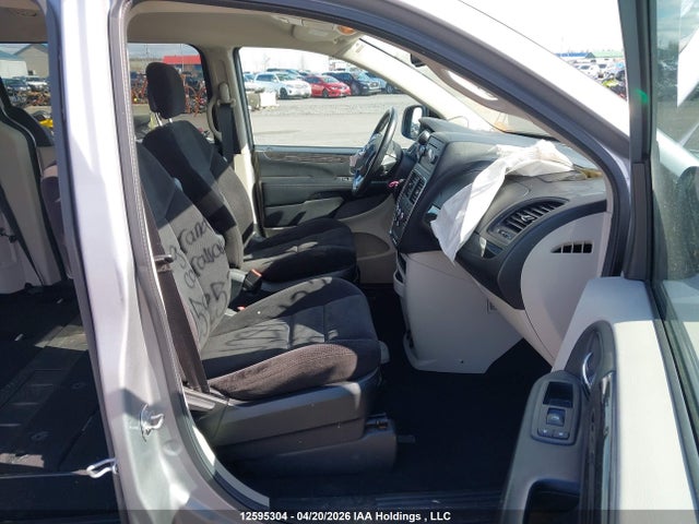 2C4RDGBG1ER286422 Dodge Grand Caravan Se/sxt