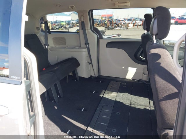 2C4RDGBG1ER286422 Dodge Grand Caravan Se/sxt