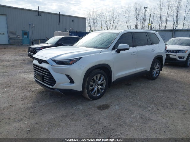2024 Toyota Grand Highlander მანქანა იყიდება აუქციონზე, vin: 5TDAAAB5XRS059647, აუქციონის ნომერი: 12604425