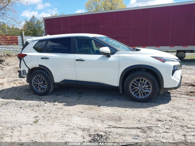 JN8BT3AB0RW437268 Nissan Rogue