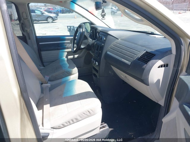 2010 Dodge Grand Caravan Se მანქანა იყიდება აუქციონზე, vin: 2D4RN4DE2AR287308, აუქციონის ნომერი: 12604433