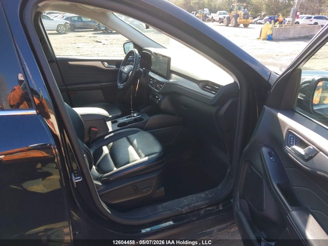 Продажа на аукционе авто 2024 Ford Escape Platinum, vin: 1FMCU9JA2RUB40288, номер лота: 12604458