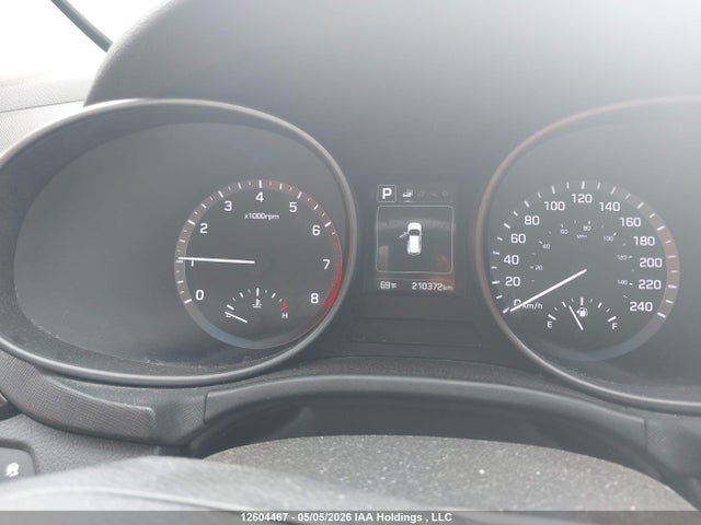 5XYZU3LB6HG477841 Hyundai Santa Fe Sport 2.4 Premium