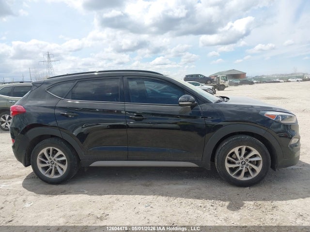 KM8J3CA4XJU614185 Hyundai Tucson Se 2.0l