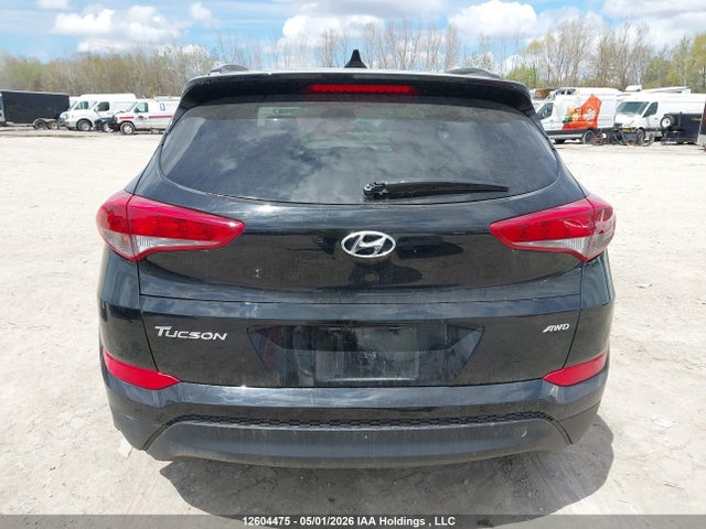 KM8J3CA4XJU614185 Hyundai Tucson Se 2.0l