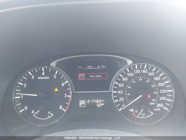 2015 Nissan Pathfinder S/sv/sl/platinum მანქანა იყიდება აუქციონზე, vin: 5N1AR2MM3FC679929, აუქციონის ნომერი: 12604480