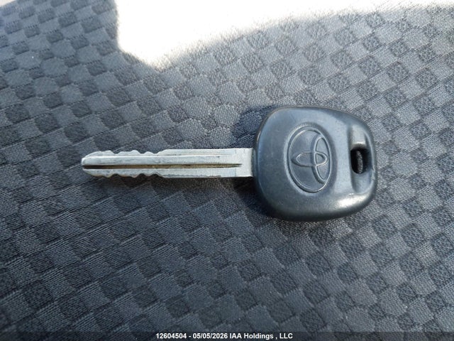 12604504 :رقم المزاد ، JTDBT923481250424 vin ، 2008 Toyota Yaris مزاد بيع