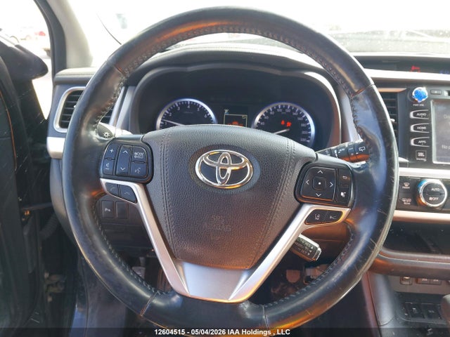 12604515 :رقم المزاد ، 5TDDZRFH0HS466920 vin ، 2017 Toyota Highlander Limited مزاد بيع