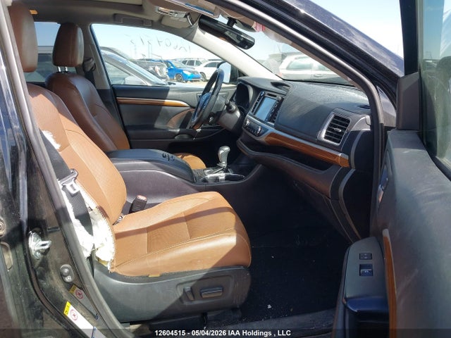 12604515 :رقم المزاد ، 5TDDZRFH0HS466920 vin ، 2017 Toyota Highlander Limited مزاد بيع