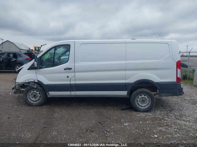 1FTYR1YM7JKA82661 Ford Transit-250