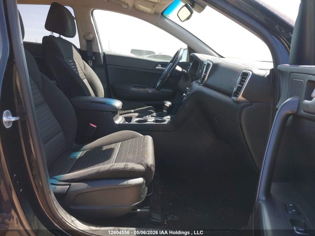 Продажа на аукционе авто 2017 Kia Sportage Ex/ex Premium/ex Tech, vin: KNDPNCAC2H7080897, номер лота: 12604556