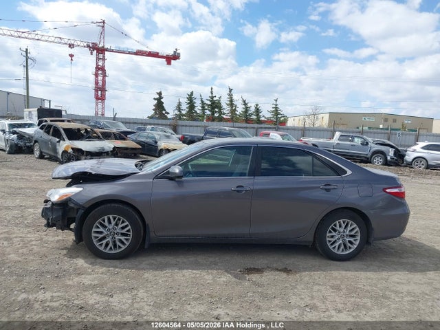 4T1BF1FK9HU801001 Toyota CAMRY LE