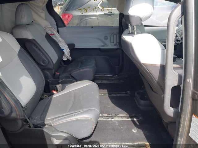 Продаж на аукціоні авто 2022 Toyota Sienna Le/xle/xse/limited/platinum, vin: 5TDGRKEC4NS119189, номер лоту: 12604565