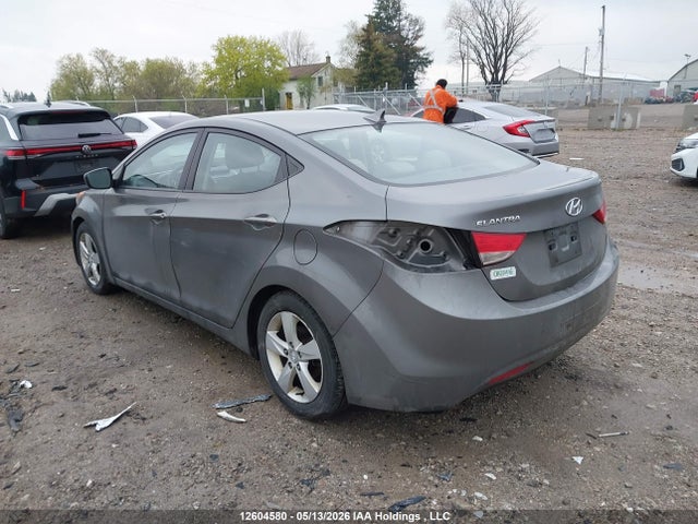 2013 Hyundai Elantra Gls მანქანა იყიდება აუქციონზე, vin: 5NPDH4AE7DH260724, აუქციონის ნომერი: 12604580