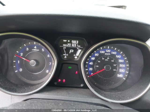 2013 Hyundai Elantra Gls მანქანა იყიდება აუქციონზე, vin: 5NPDH4AE7DH260724, აუქციონის ნომერი: 12604580