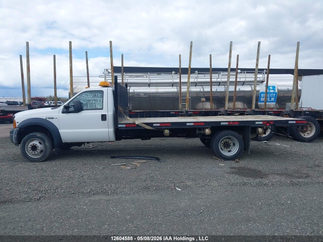 12604588 :رقم المزاد ، NB102878 vin ، 2006 Ford F450 Super Duty مزاد بيع
