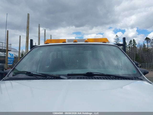 12604588 :رقم المزاد ، NB102878 vin ، 2006 Ford F450 Super Duty مزاد بيع