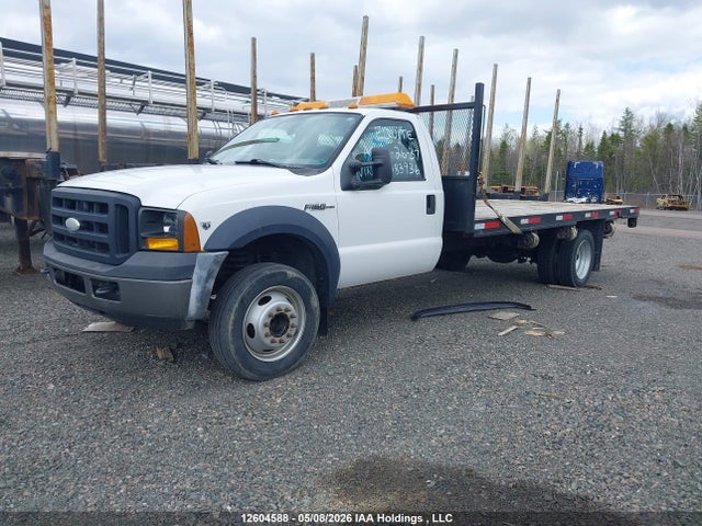 12604588 :رقم المزاد ، NB102878 vin ، 2006 Ford F450 Super Duty مزاد بيع