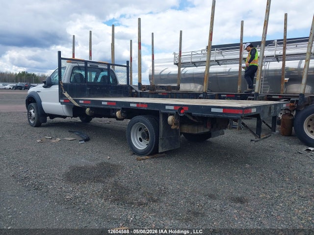 12604588 :رقم المزاد ، NB102878 vin ، 2006 Ford F450 Super Duty مزاد بيع