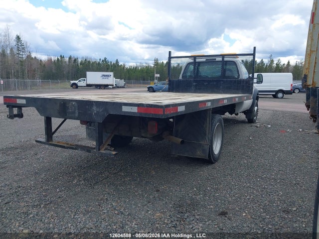 12604588 :رقم المزاد ، NB102878 vin ، 2006 Ford F450 Super Duty مزاد بيع