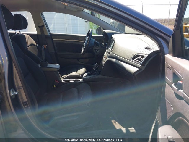 KMHD84LF4HU420846 Hyundai ELANTRA GL