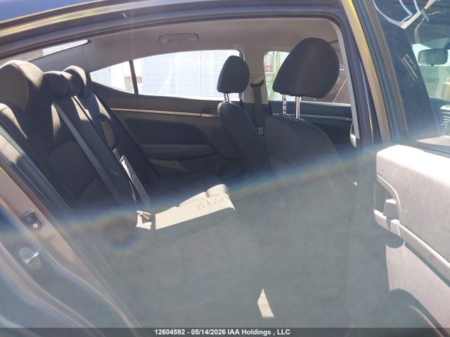 KMHD84LF4HU420846 Hyundai ELANTRA GL