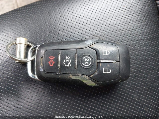 2016 Lincoln Mkx Reserve მანქანა იყიდება აუქციონზე, vin: 2LMTJ8LR7GBL26728, აუქციონის ნომერი: 12604594