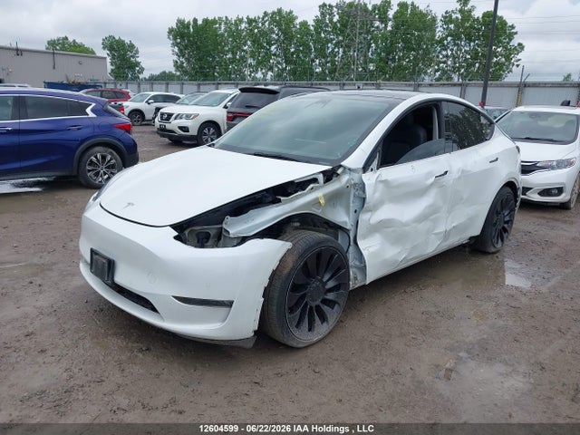 Tesla Model Y Performance 2022 7SAYGDEFXNF522164 Image 2