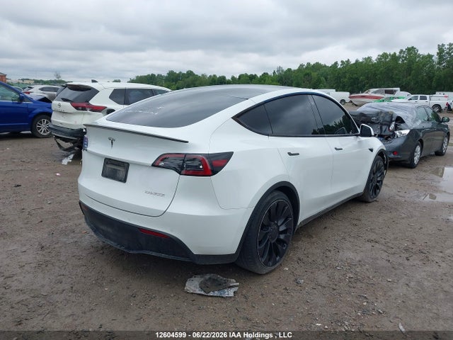 Tesla Model Y Performance 2022 7SAYGDEFXNF522164 Image 4
