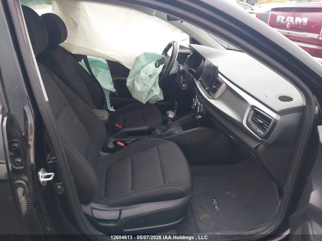 3KPA25AD7PE528391 KIA Rio Lx Premium/lx+
