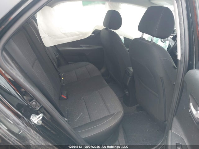 3KPA25AD7PE528391 KIA Rio Lx Premium/lx+