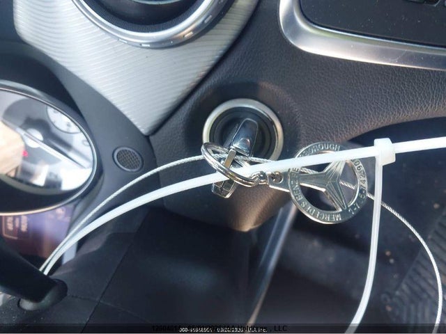 WDCTG4GB7FJ139515 Mercedes-Benz Gla 250 4matic