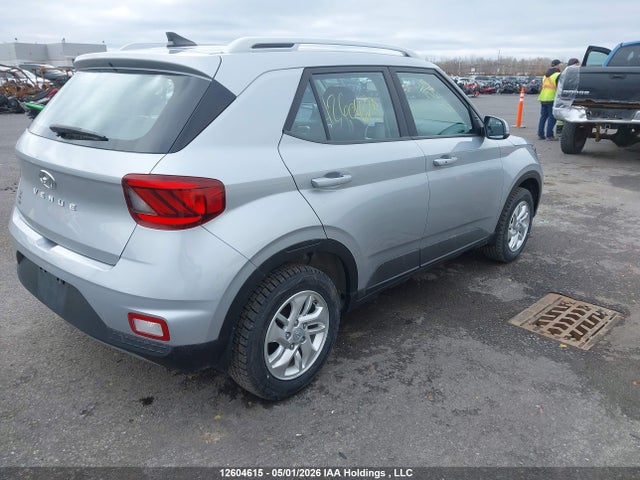 Aukcja sprzedaży 2022 Hyundai Venue Sel/limited, vin: KMHRC8A3XNU152613, numer aukcji: 12604615
