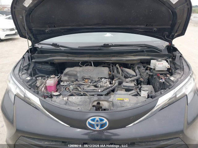 12604616 :رقم المزاد ، 5TDGRKEC5MS028060 vin ، 2021 Toyota Sienna مزاد بيع