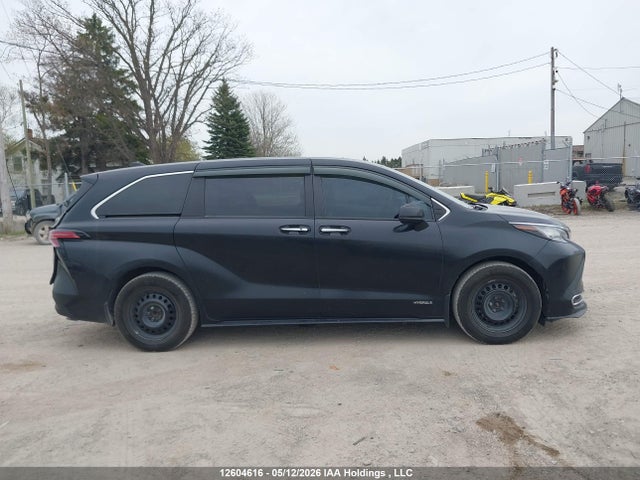 12604616 :رقم المزاد ، 5TDGRKEC5MS028060 vin ، 2021 Toyota Sienna مزاد بيع