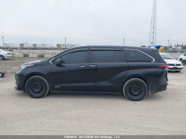 12604616 :رقم المزاد ، 5TDGRKEC5MS028060 vin ، 2021 Toyota Sienna مزاد بيع