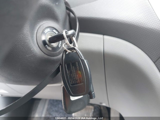 KMHCT4AE9FU869196 Hyundai Accent