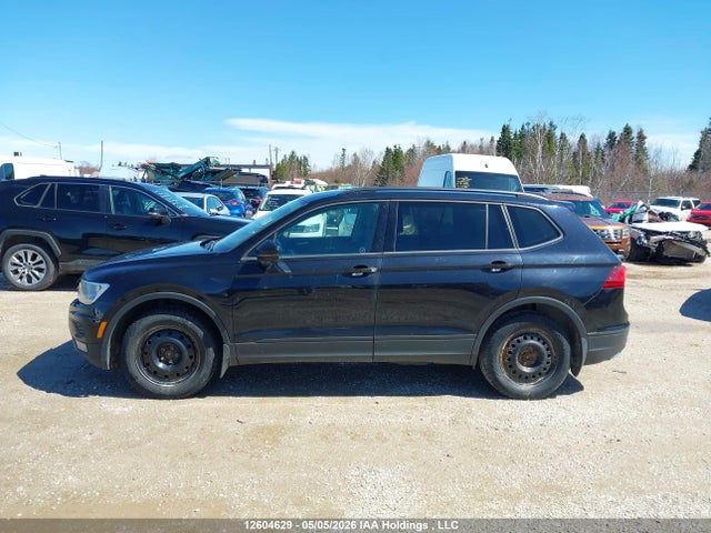 2018 Volkswagen Tiguan Trendline მანქანა იყიდება აუქციონზე, vin: 3VV0B7AX8JM045685, აუქციონის ნომერი: 12604629