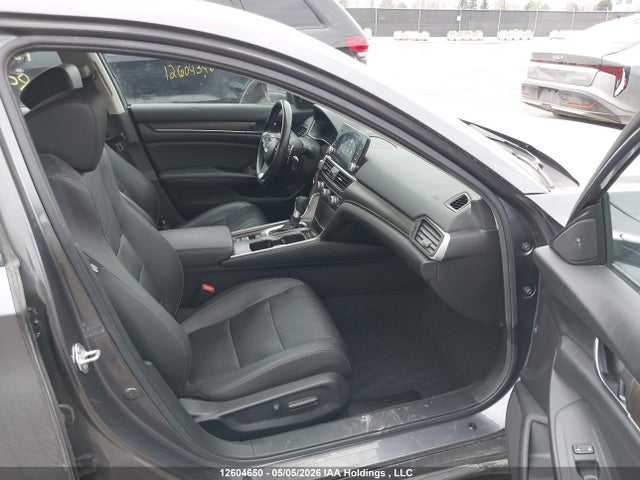 1HGCV1F9XMA802325 Honda Accord Touring