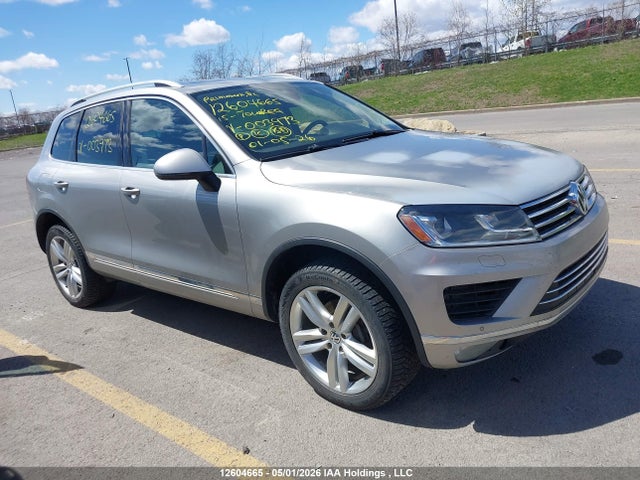 2015 Volkswagen Touareg 3.0 Tdi Comfortline/3.0 Tdi Execline/3.0 Tdi Highline/3.0 Tdi Sportline მანქანა იყიდება აუქციონზე, vin: WVGEP9BP3FD003973, აუქციონის ნომერი: 12604665