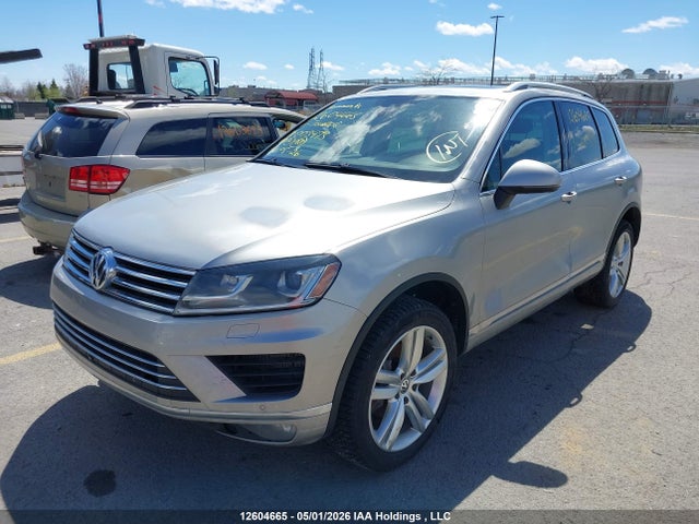 2015 Volkswagen Touareg 3.0 Tdi Comfortline/3.0 Tdi Execline/3.0 Tdi Highline/3.0 Tdi Sportline მანქანა იყიდება აუქციონზე, vin: WVGEP9BP3FD003973, აუქციონის ნომერი: 12604665