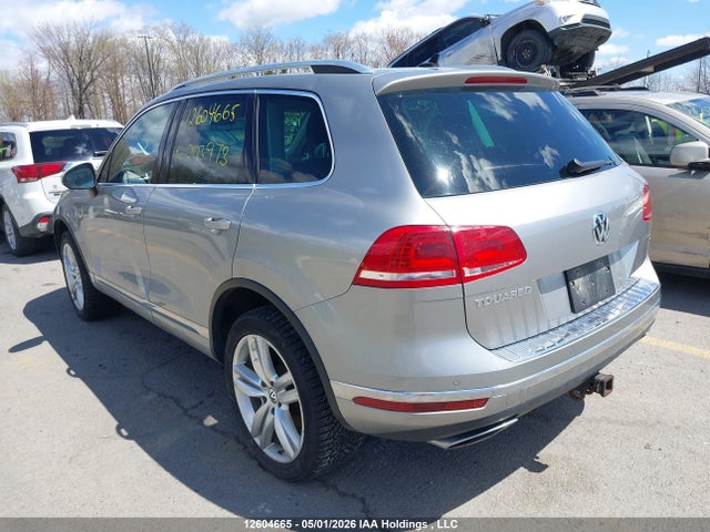 2015 Volkswagen Touareg 3.0 Tdi Comfortline/3.0 Tdi Execline/3.0 Tdi Highline/3.0 Tdi Sportline მანქანა იყიდება აუქციონზე, vin: WVGEP9BP3FD003973, აუქციონის ნომერი: 12604665