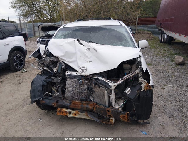 Продажа на аукционе авто 2013 Toyota Sienna Le, vin: 5TDKK3DC6DS296010, номер лота: 12604699