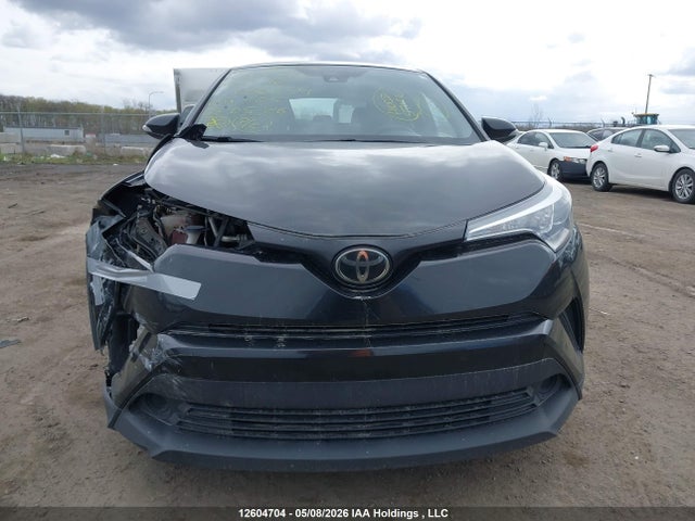 12604704 :رقم المزاد ، NMTKHMBX5KR066254 vin ، 2019 Toyota C-hr Xle/le/limited مزاد بيع